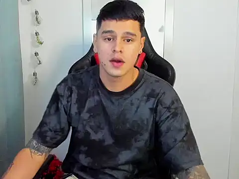 E Moon online show from 09/18/25, 02:47