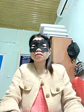 Anna Toy19 online show from 11/14/25, 04:21