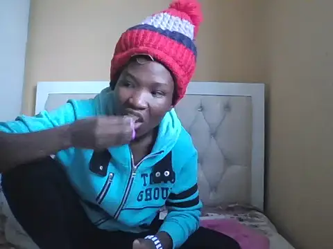 just nala online show from 12/23/25, 07:51