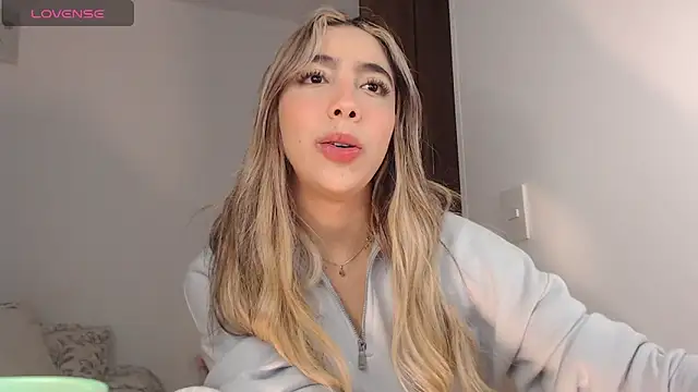 Marian se online show from 10/27/25, 03:29