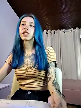 dakota senju online show from 12/17/24, 10:43