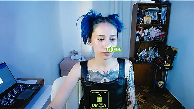 dakota senju online show from 12/13/24, 10:13