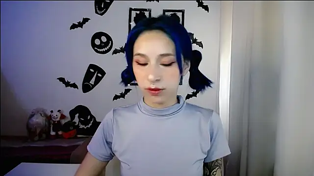 dakota senju online show from 10/13/25, 02:40