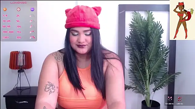 Alicelunaa online show from 10/31/25, 05:31