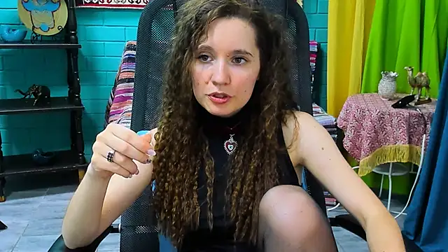 Snapshot of Miss_Barbara_ chatting on 03/07/25, 03:28 Miss Barbara online show from 03/07/25, 03:28