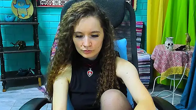Snapshot of Miss_Barbara_ chatting on 03/18/25, 06:50 Miss Barbara online show from 03/18/25, 06:50
