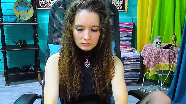 Snapshot of Miss_Barbara_ chatting on 03/20/25, 12:00 Miss Barbara online show from 03/20/25, 12:00