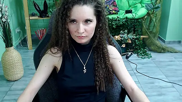 Snapshot of Miss_Barbara_ chatting on 03/14/25, 12:54 Miss Barbara online show from 03/14/25, 12:54