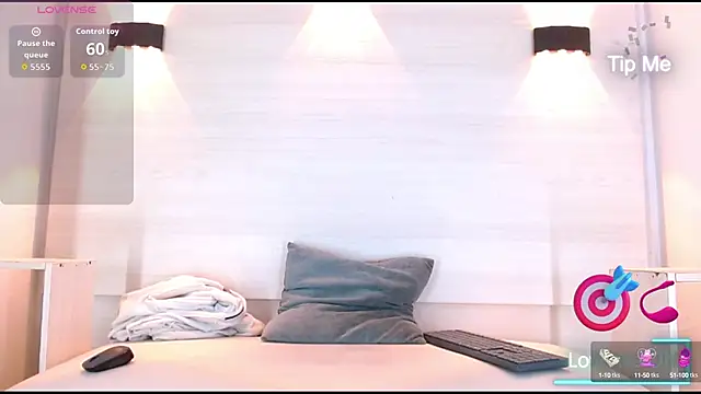 jeic 18 online show from 09/25/25, 11:49