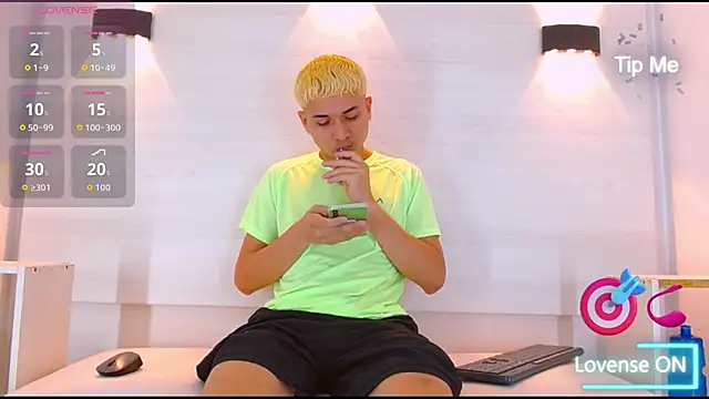 jeic 18 online show from 09/23/25, 02:57