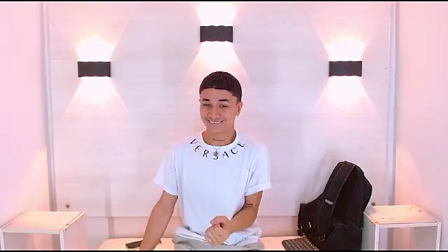 jeic 18 online show from 09/15/25, 12:16