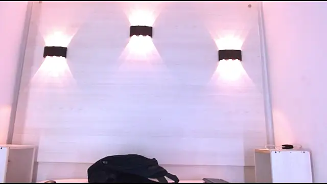 jeic 18 online show from 10/02/25, 12:30