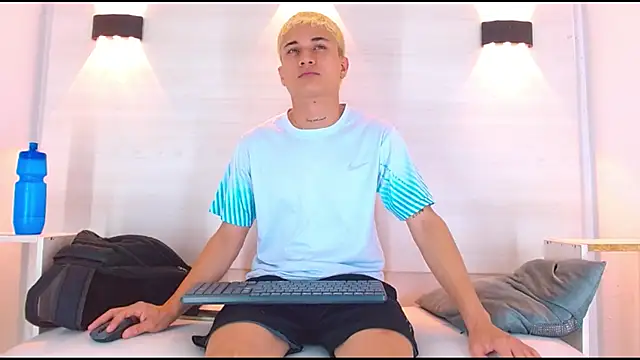 jeic 18 online show from 09/26/25, 02:46