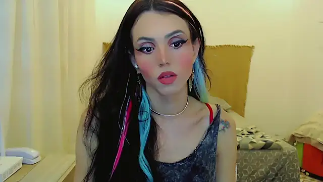 Sophie Fantasys online show from 12/15/25, 12:49