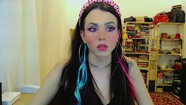 Sophie Fantasys online show from 12/03/25, 04:57