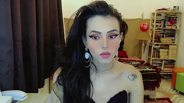 Sophie Fantasys online show from 03/08/26, 07:55