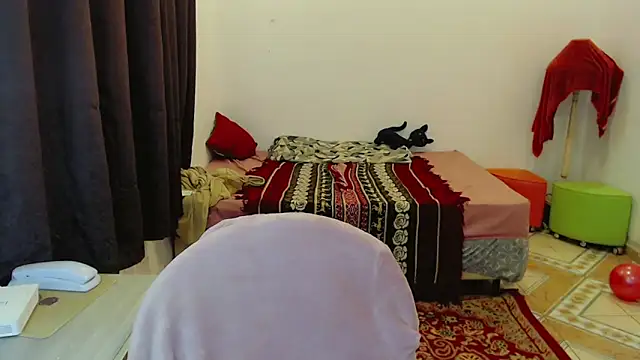 Sophie Fantasys online show from 04/16/26, 10:45