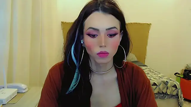 Sophie Fantasys online show from 12/13/25, 10:49