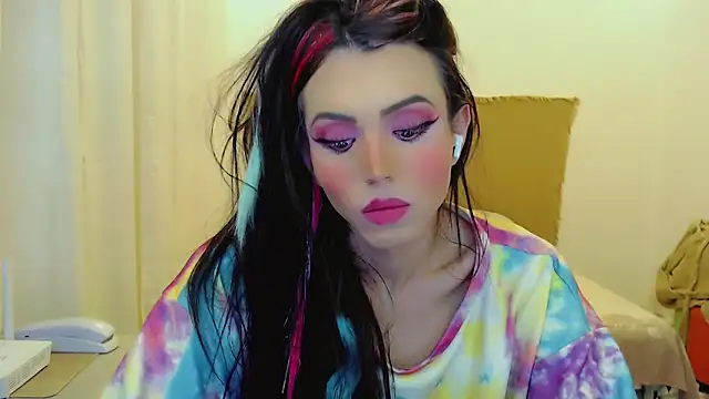 Sophie Fantasys online show from 12/19/25, 06:10