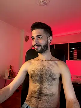 Snapshot of Your__hero1 chatting on 09/16/25, 01:06 Your  hero1 online show from 09/16/25, 01:06