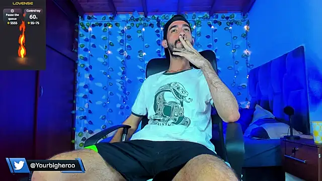 Snapshot of Your__hero1 chatting on 02/14/25, 02:23 Your  hero1 online show from 02/14/25, 02:23