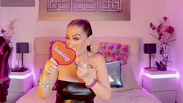 EvelinaGrey online show from 03/20/26, 09:21