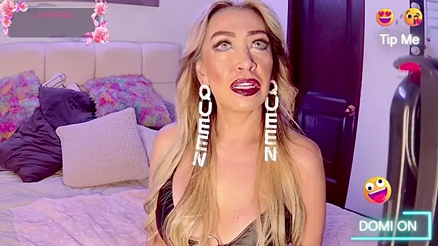 Snapshot of EvelinaGrey chatting on 01/15/26, 04:38 EvelinaGrey online show from 01/15/26, 04:38