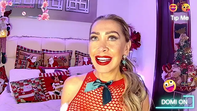 Snapshot of EvelinaGrey chatting on 12/20/25, 08:17 EvelinaGrey online show from 12/20/25, 08:17