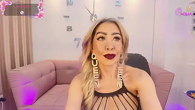 EvelinaGrey online show from 04/11/26, 05:26