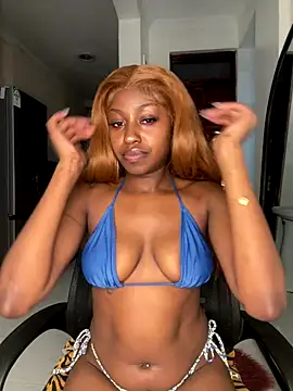 hot daily online show from 12/17/25, 10:04