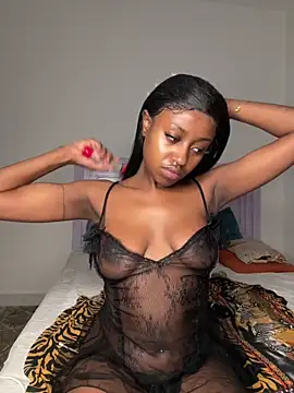 hot daily online show from 12/14/25, 12:22