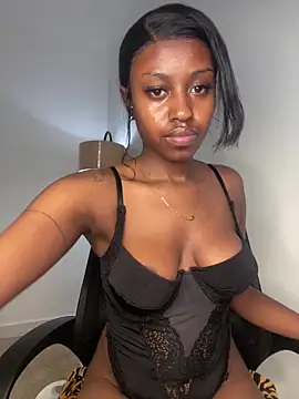 hot daily online show from 04/12/26, 10:13