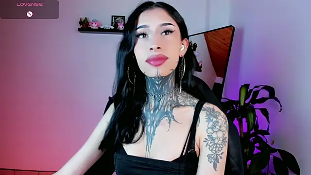 Snapshot of kali_ka_ chatting on 06/07/26, 08:58 kali ka online show from 06/07/26, 08:58