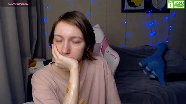 LeahGottty online show from 12/30/24, 03:12