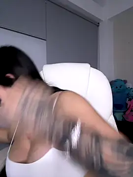 misslollipop04 online show from 10/23/25, 02:32