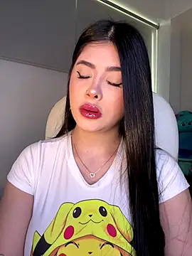 misslollipop04 online show from 10/29/25, 02:49