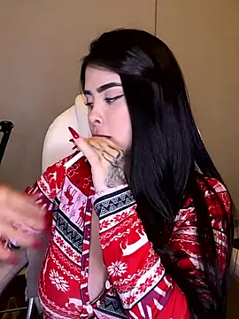 Snapshot of misslollipop04 chatting on 01/11/26, 02:51 misslollipop04 online show from 01/11/26, 02:51