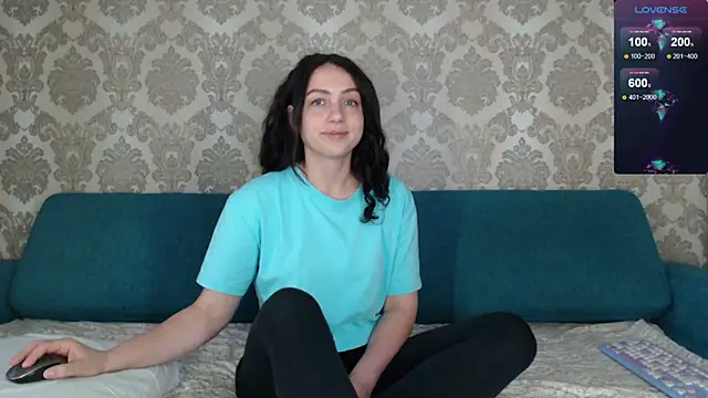 Louise Lavender online show from 09/20/25, 07:13