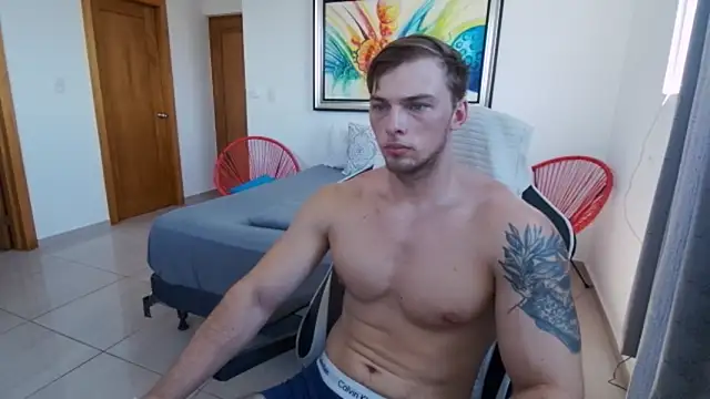 YourHotGreg online show from 10/03/25, 04:52