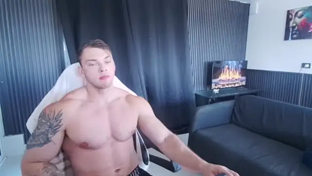 YourHotGreg online show from 05/13/26, 08:05