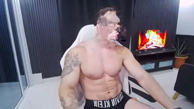 YourHotGreg online show from 05/28/26, 03:47