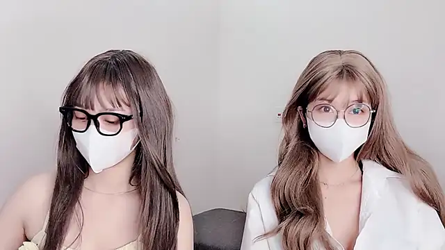 Mono-Stewardesss online show from 12/04/24, 01:58