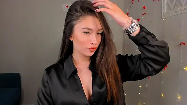 Snapshot of Anna_Way chatting on 04/14/26, 06:29 Anna Way online show from 04/14/26, 06:29