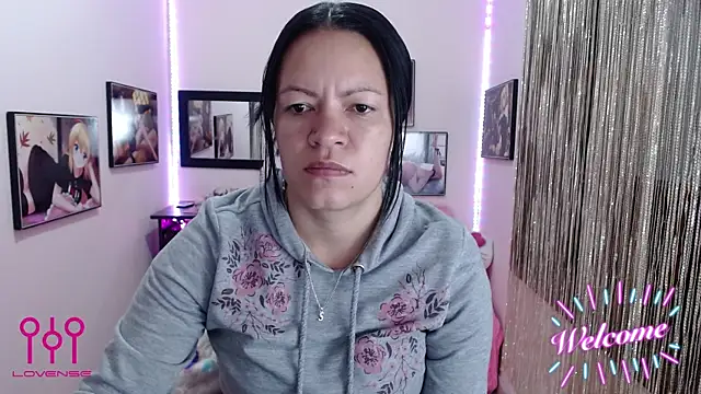 Cristal w online show from 10/01/25, 01:37