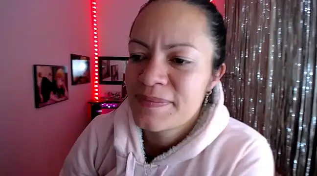 Cristal w online show from 03/14/25, 06:29