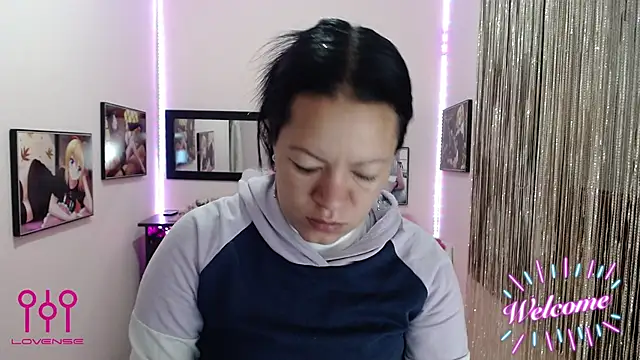 Cristal w online show from 09/26/25, 12:23