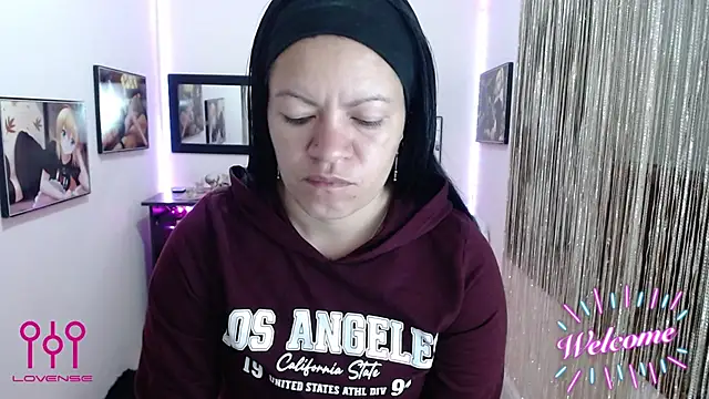 Cristal w online show from 10/15/25, 12:35