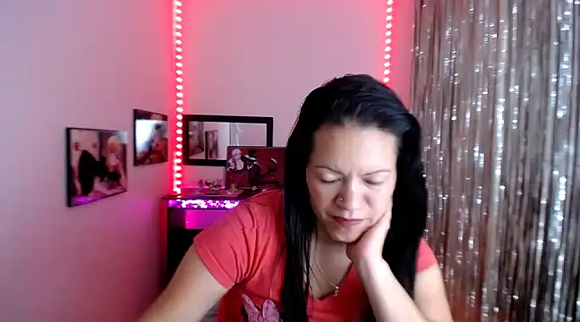 Cristal w online show from 03/11/25, 03:23