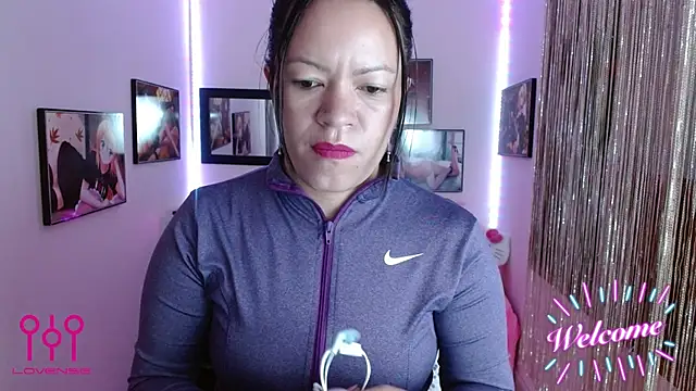 Cristal w online show from 09/12/25, 01:00