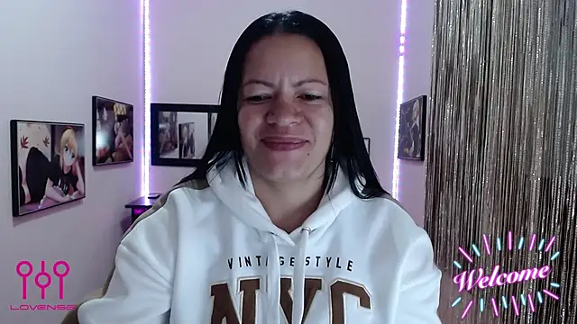 Cristal w online show from 09/30/25, 12:55